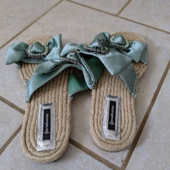 STRADIVARIUS - rhinestone sandals - Picture 7 of 8